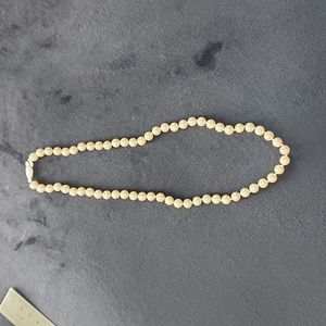 Shell pearl necklace- 18" length